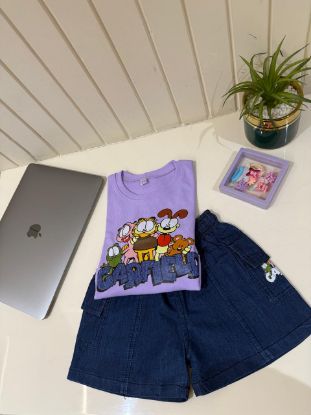 Picture of T-shirt with denim short 